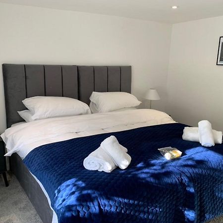 The White House Flat By Select Sa Lejlighed Reading Eksteriør billede
