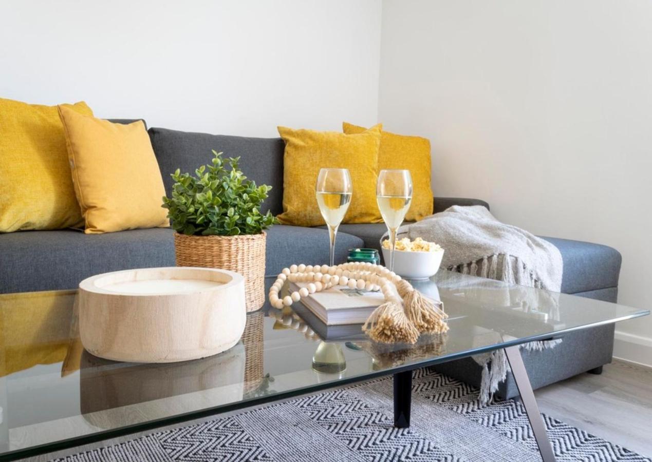 The White House Flat By Select Sa Lejlighed Reading Eksteriør billede