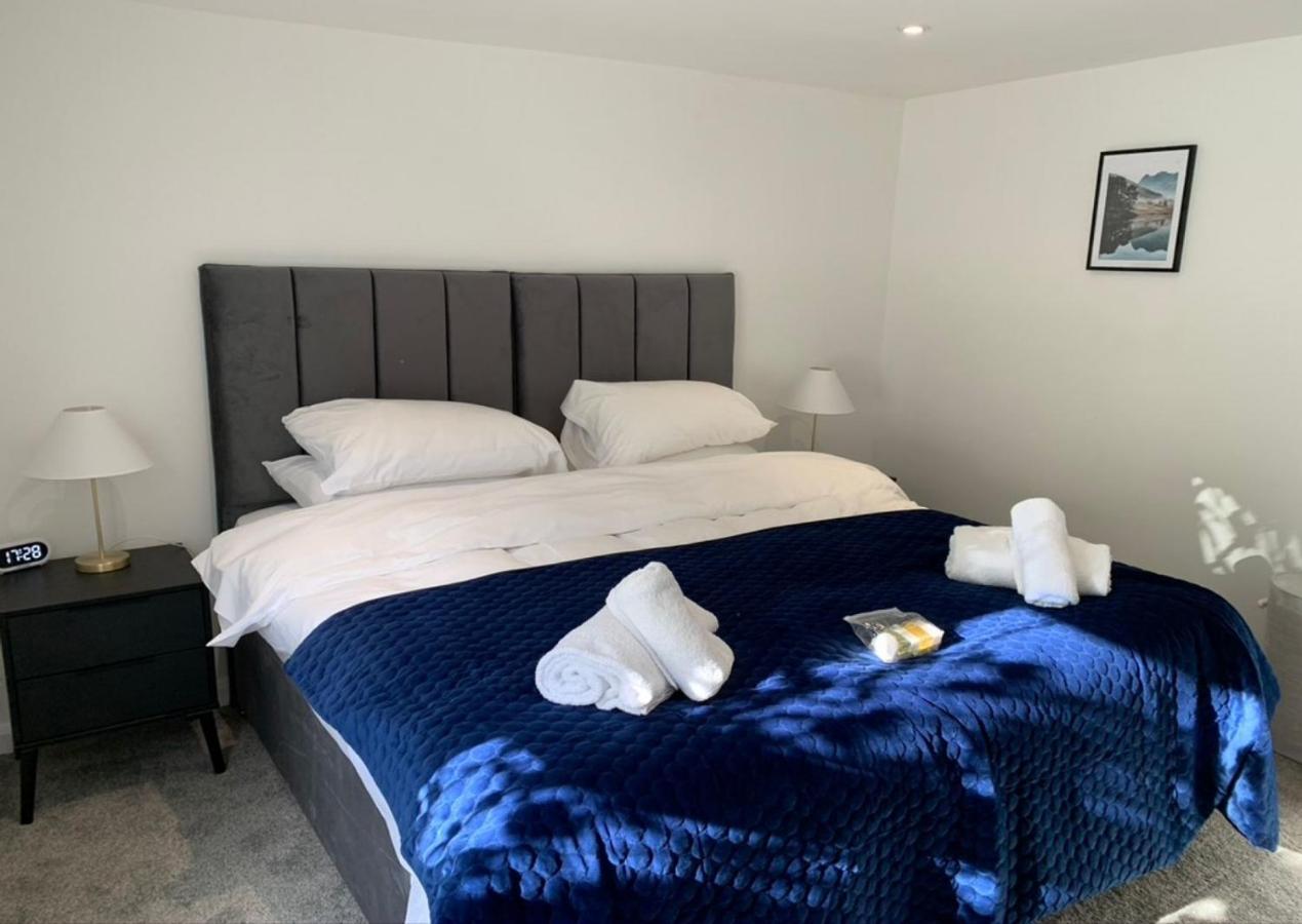 The White House Flat By Select Sa Lejlighed Reading Eksteriør billede