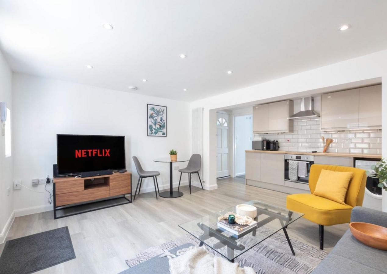 The White House Flat By Select Sa Lejlighed Reading Eksteriør billede