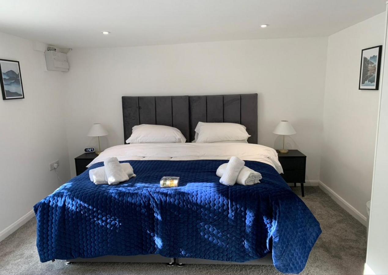 The White House Flat By Select Sa Lejlighed Reading Eksteriør billede